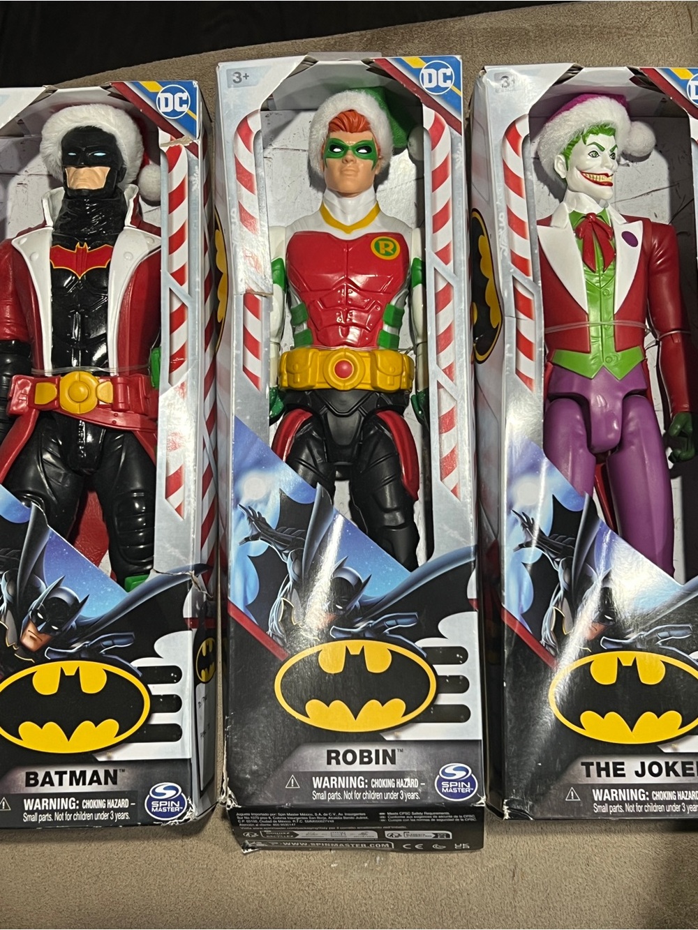 DC Comics Robin Action Figure in Red, Green & Yellow - Holiday Hat